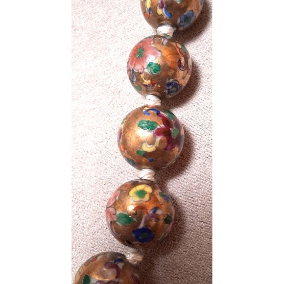 Chinese Export Painted Bead Necklace Gold Pink Red Flowers - Picture 4 of 10